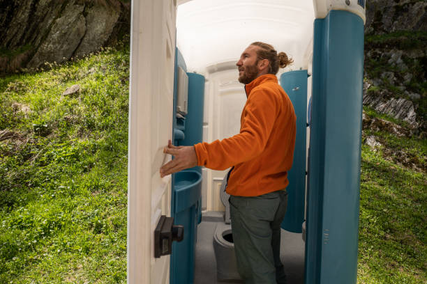 Best Porta potty delivery and setup  in Long Beach, CA